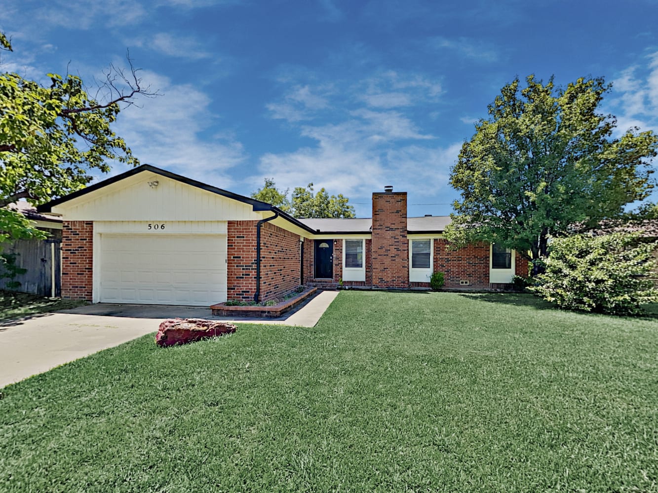 506 Plainview Dr, Mansfield photo 1