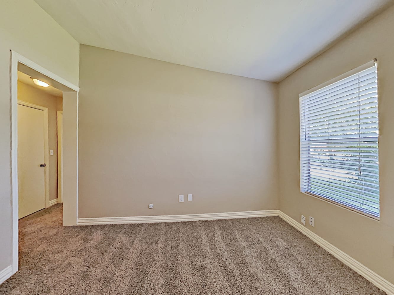 506 Plainview Dr, Mansfield photo 5