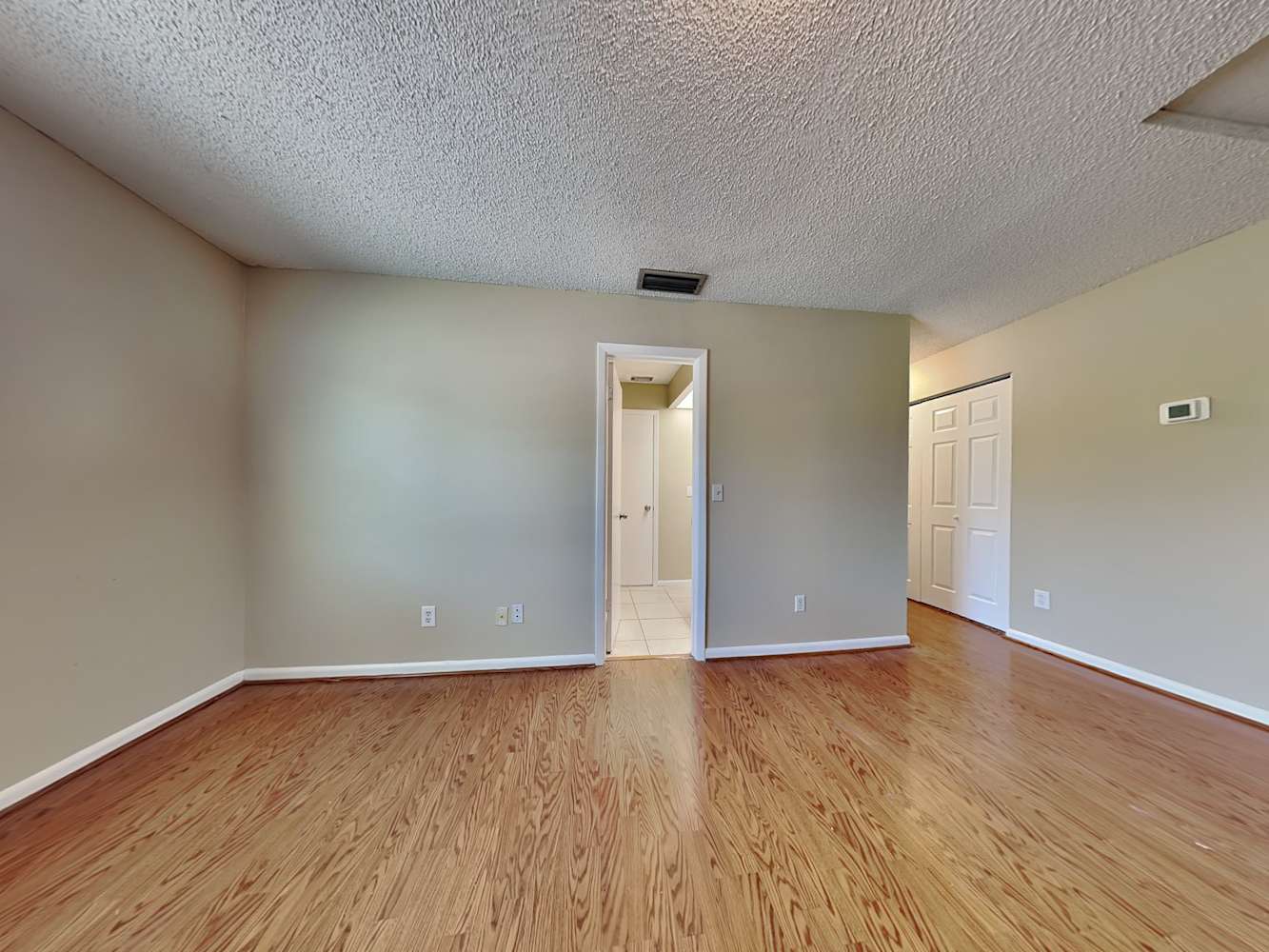 506 Wynnwood Dr, Brandon photo 12