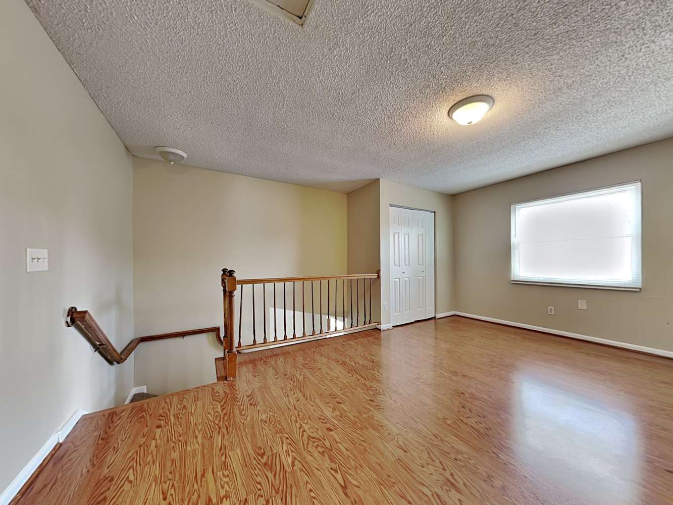 506 Wynnwood Dr, Brandon photo 11