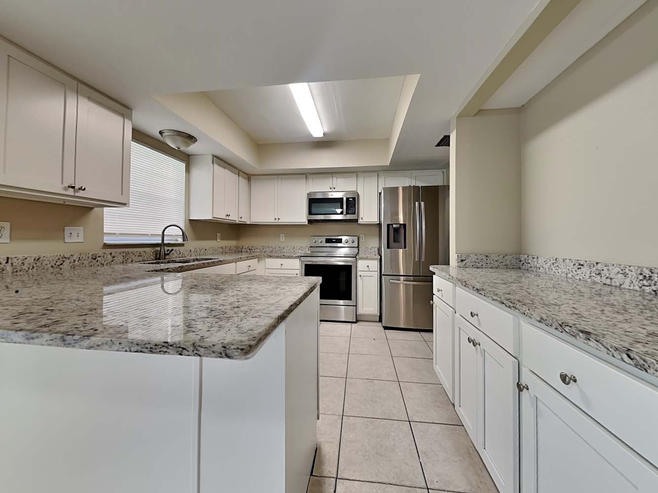 506 Wynnwood Dr, Brandon photo 9