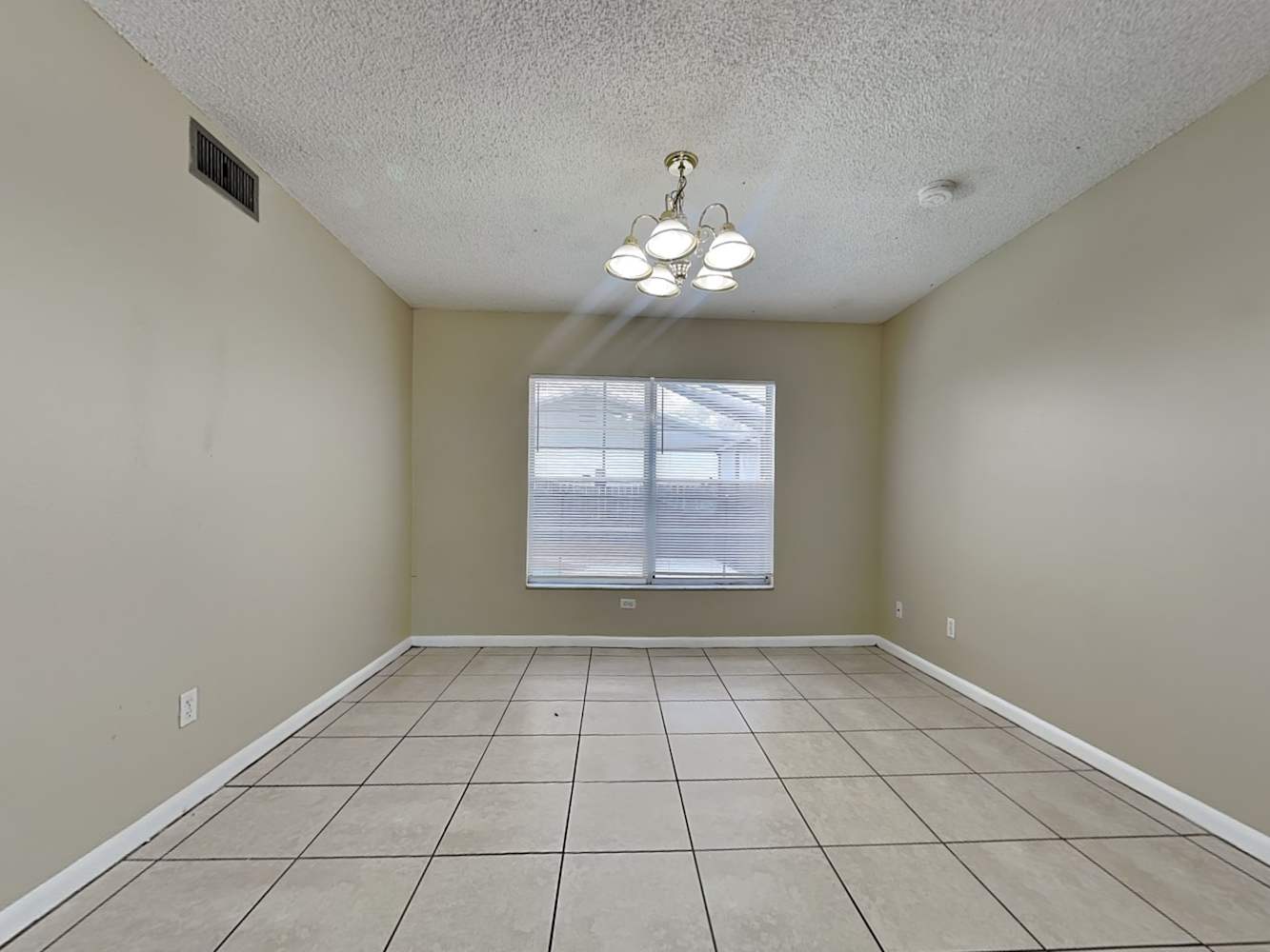 506 Wynnwood Dr, Brandon photo 8
