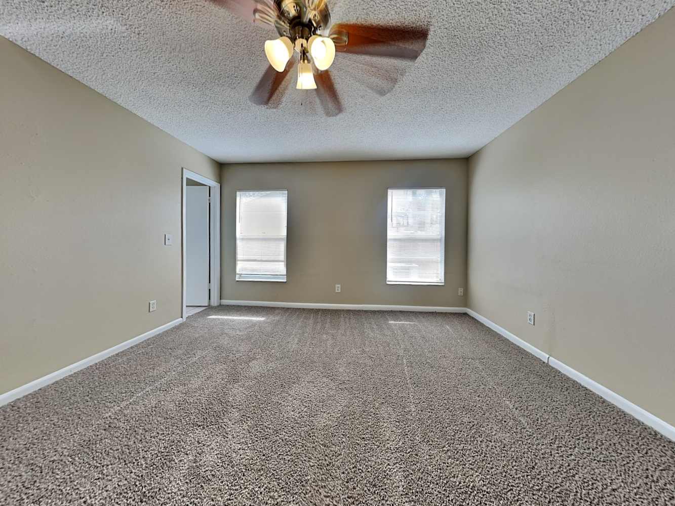 506 Wynnwood Dr, Brandon photo 16