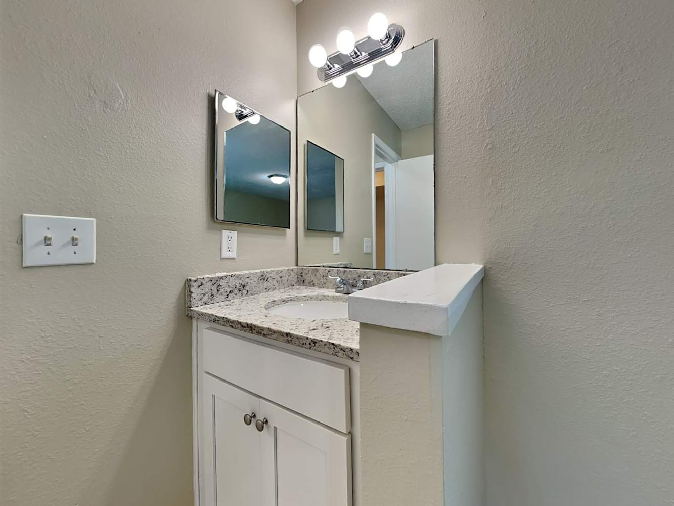 506 Wynnwood Dr, Brandon photo 23