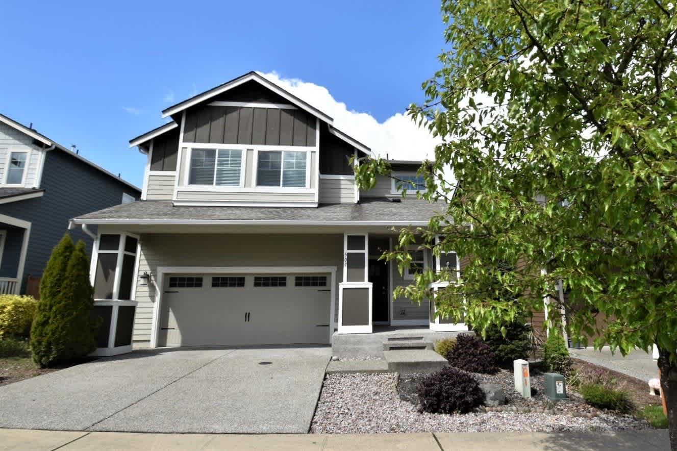 Front of 507 Woodduck Dr SW, Olympia, WA