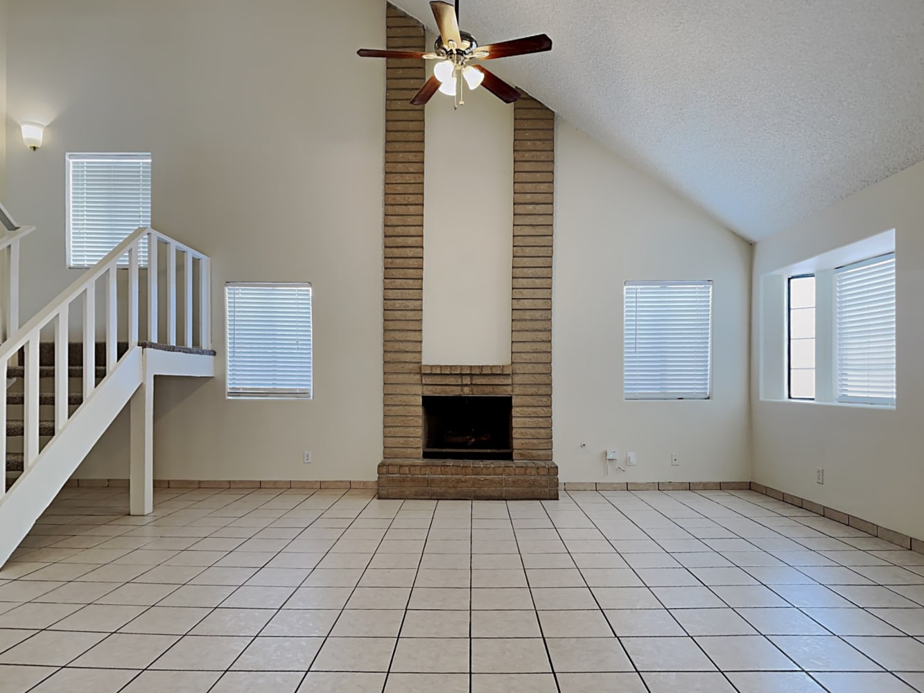 508 Thrush Dr, Las Vegas photo 6