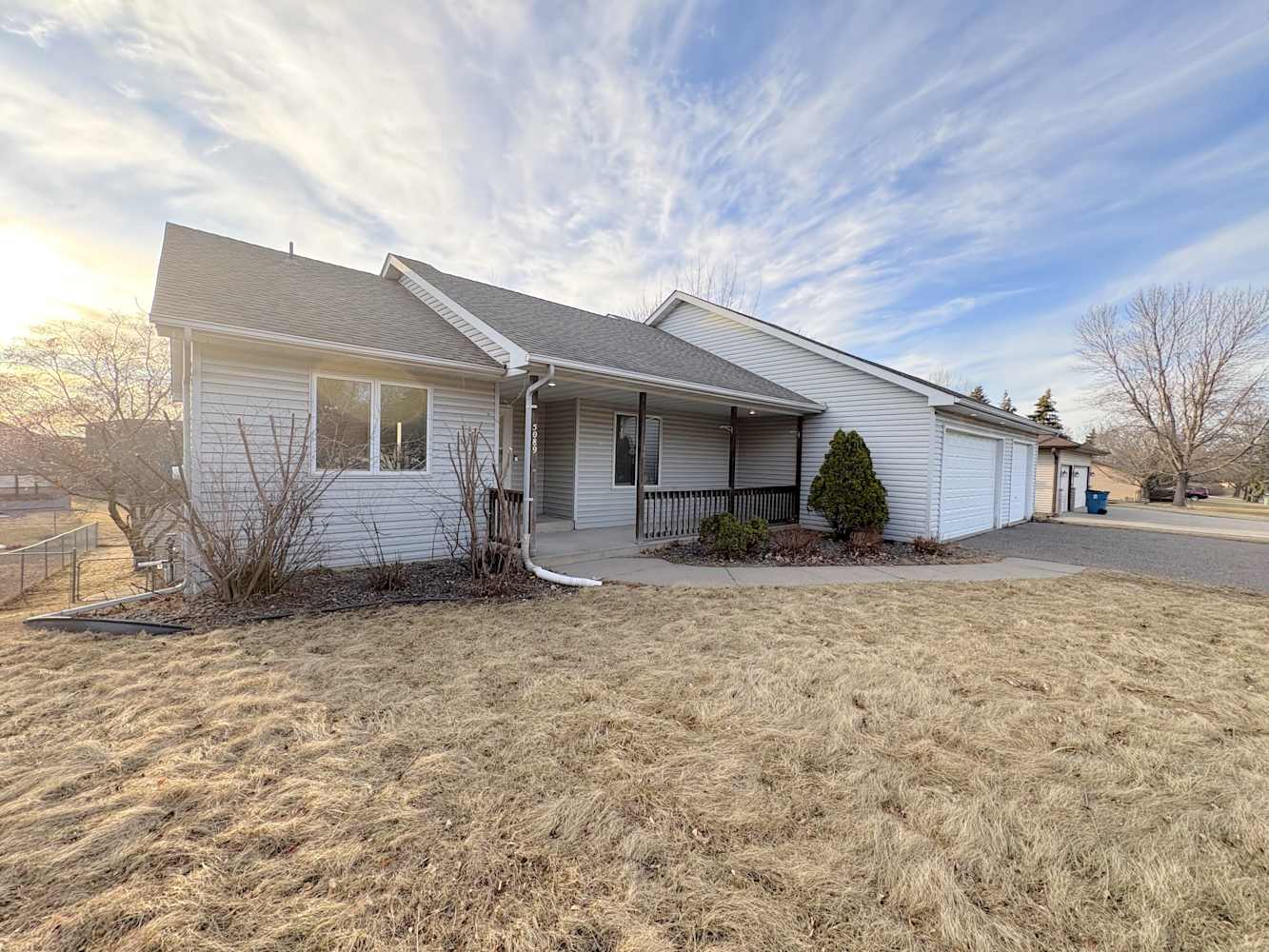 Front of 5089 Main Ave NE, Albertville, MN