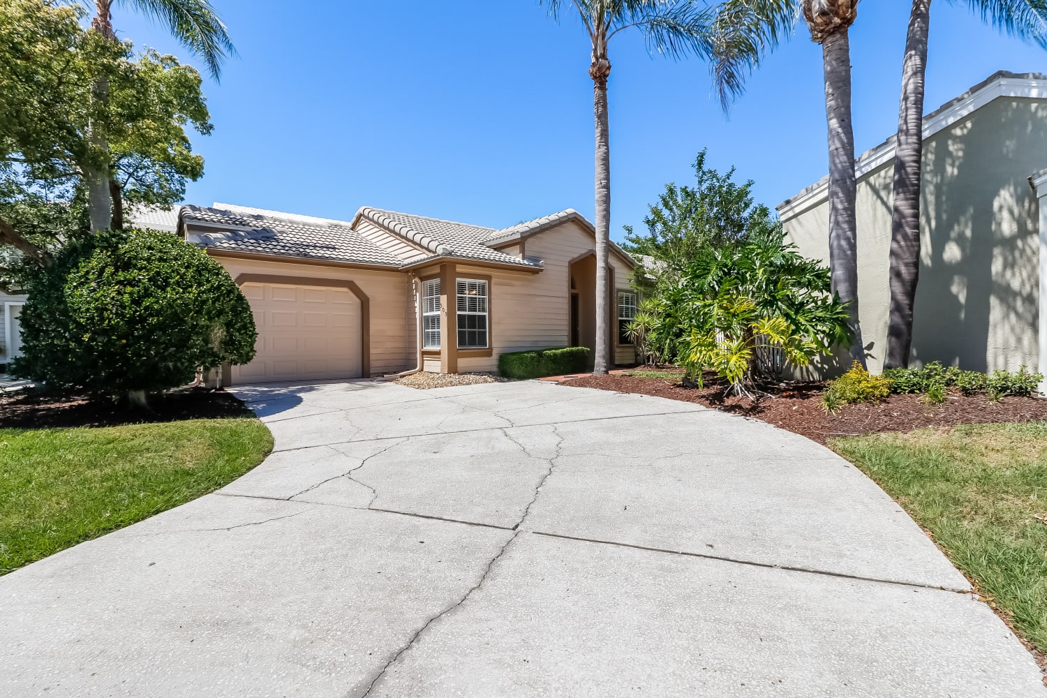 Front of 509 Westborough Ln, Safety Harbor, FL