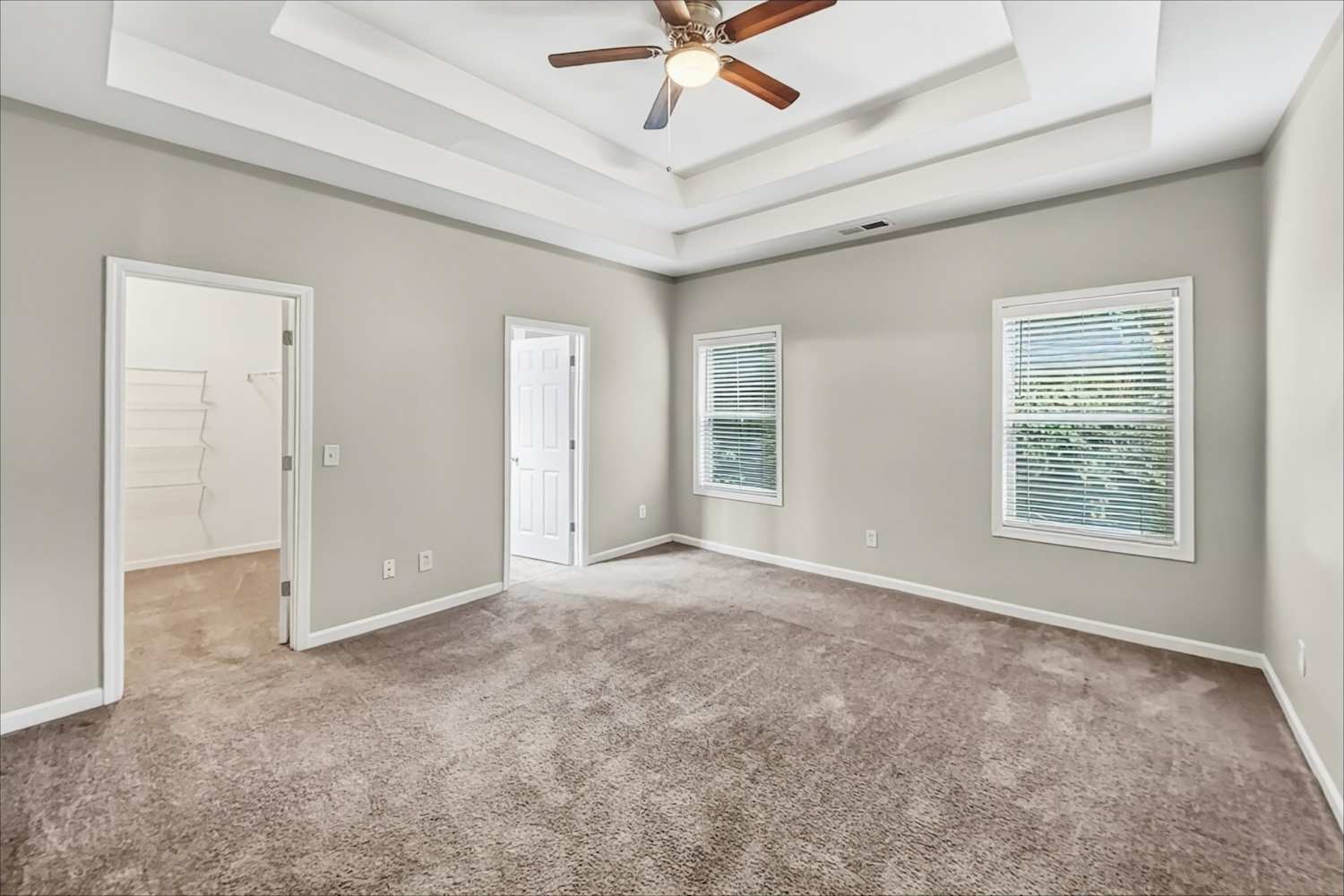 51 Kay Rd NE, White photo 9