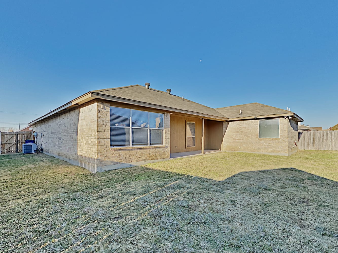 512 Bretts Way, Burleson photo 18
