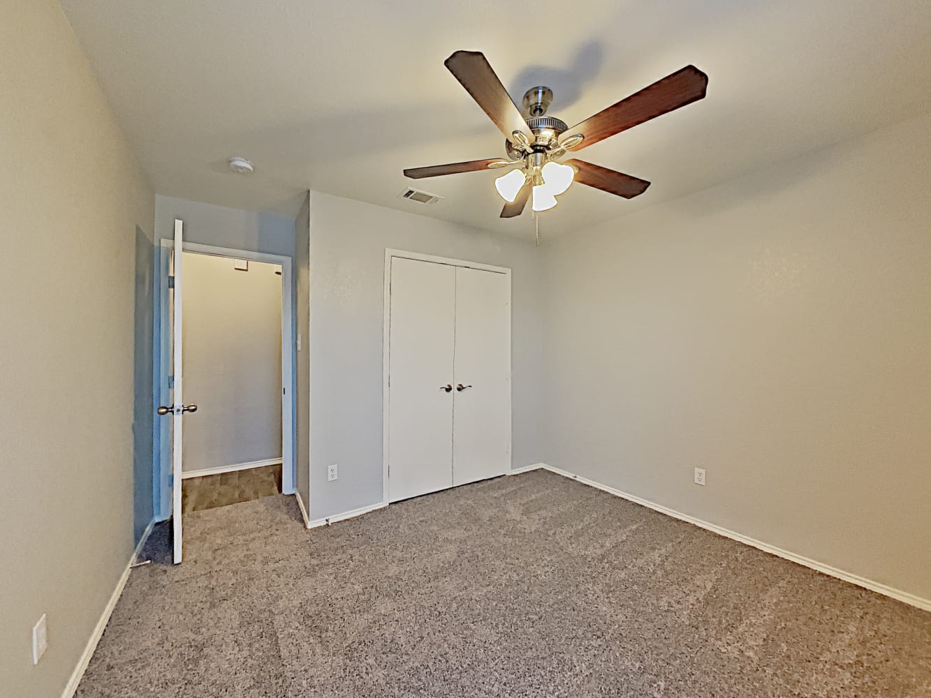 512 Bretts Way, Burleson photo 12