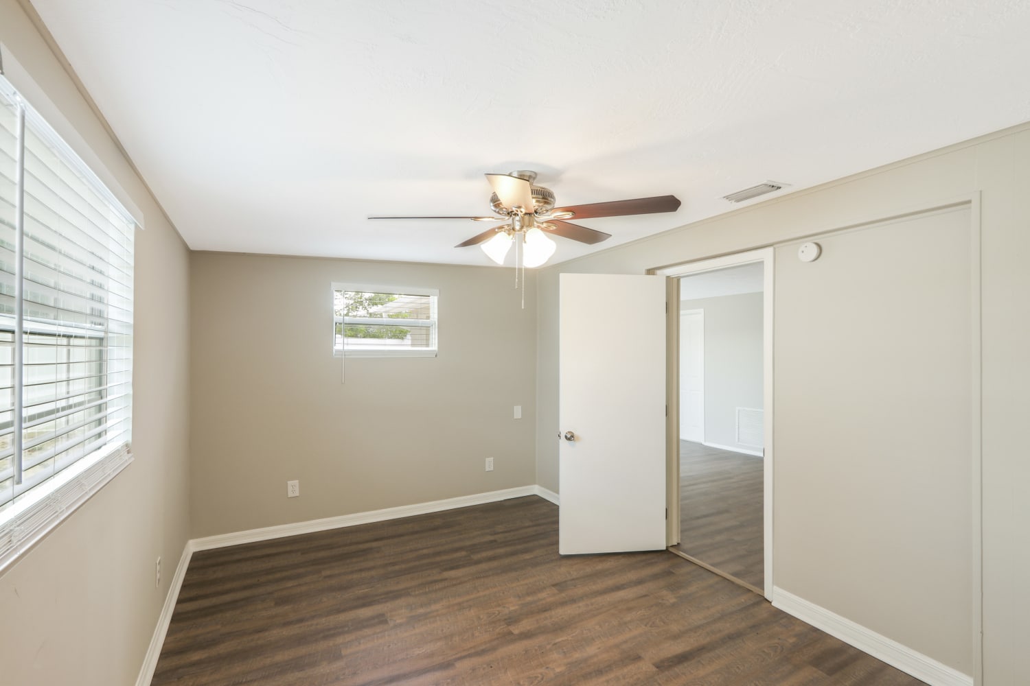 5131 Janice Ln, Holiday photo 12