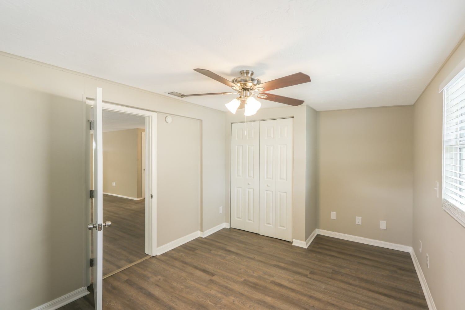 5131 Janice Ln, Holiday photo 13