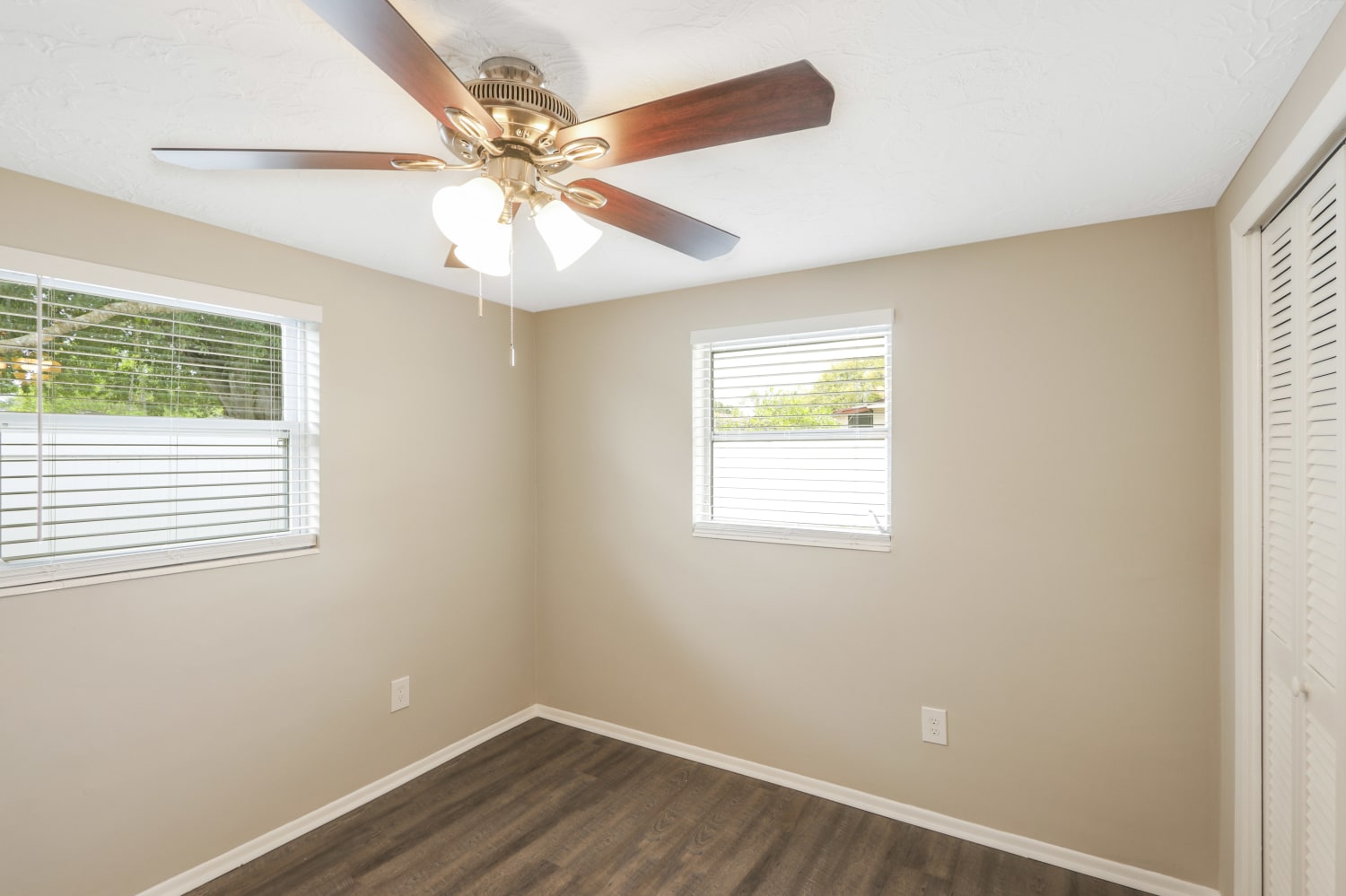 5131 Janice Ln, Holiday photo 16
