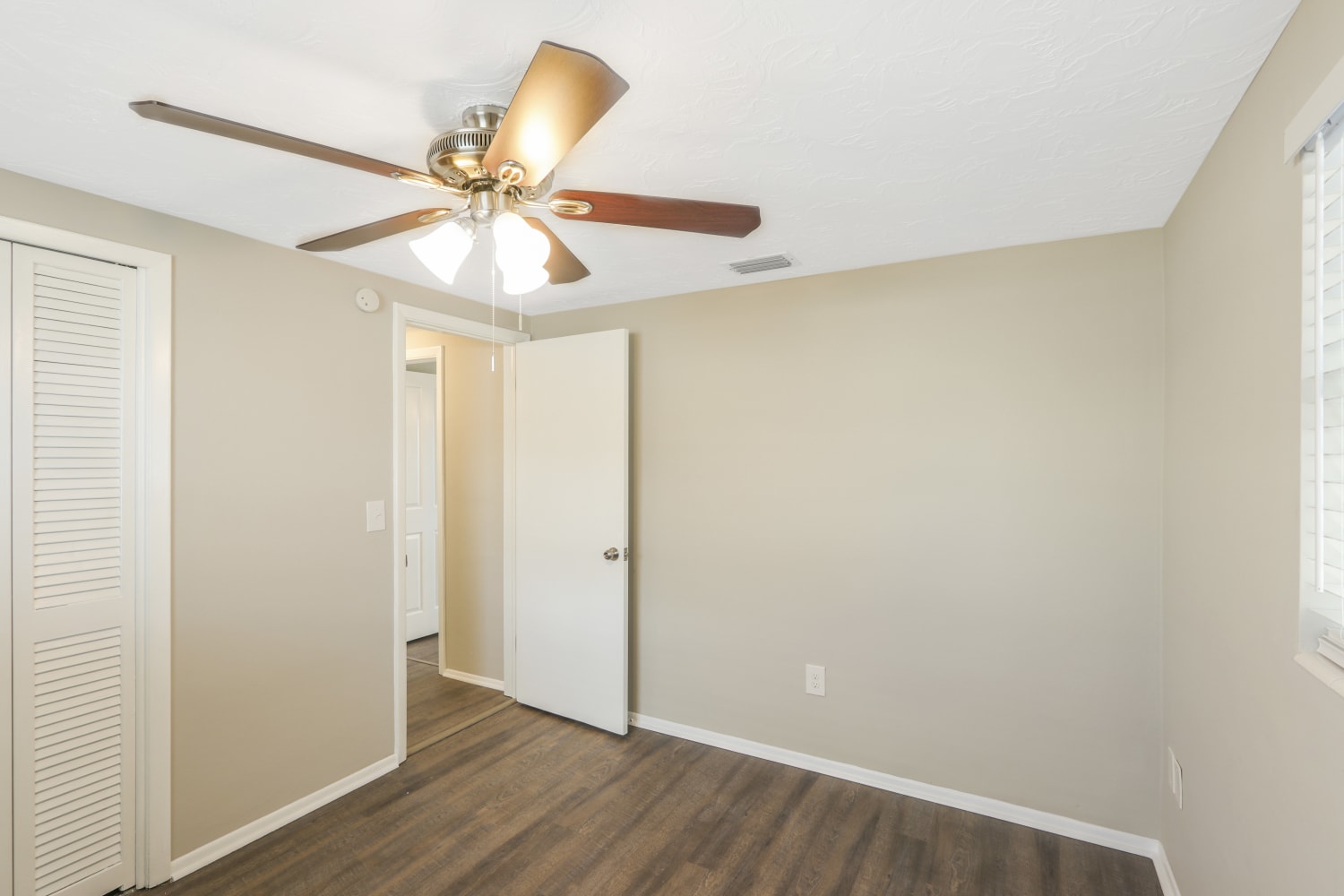 5131 Janice Ln, Holiday photo 17
