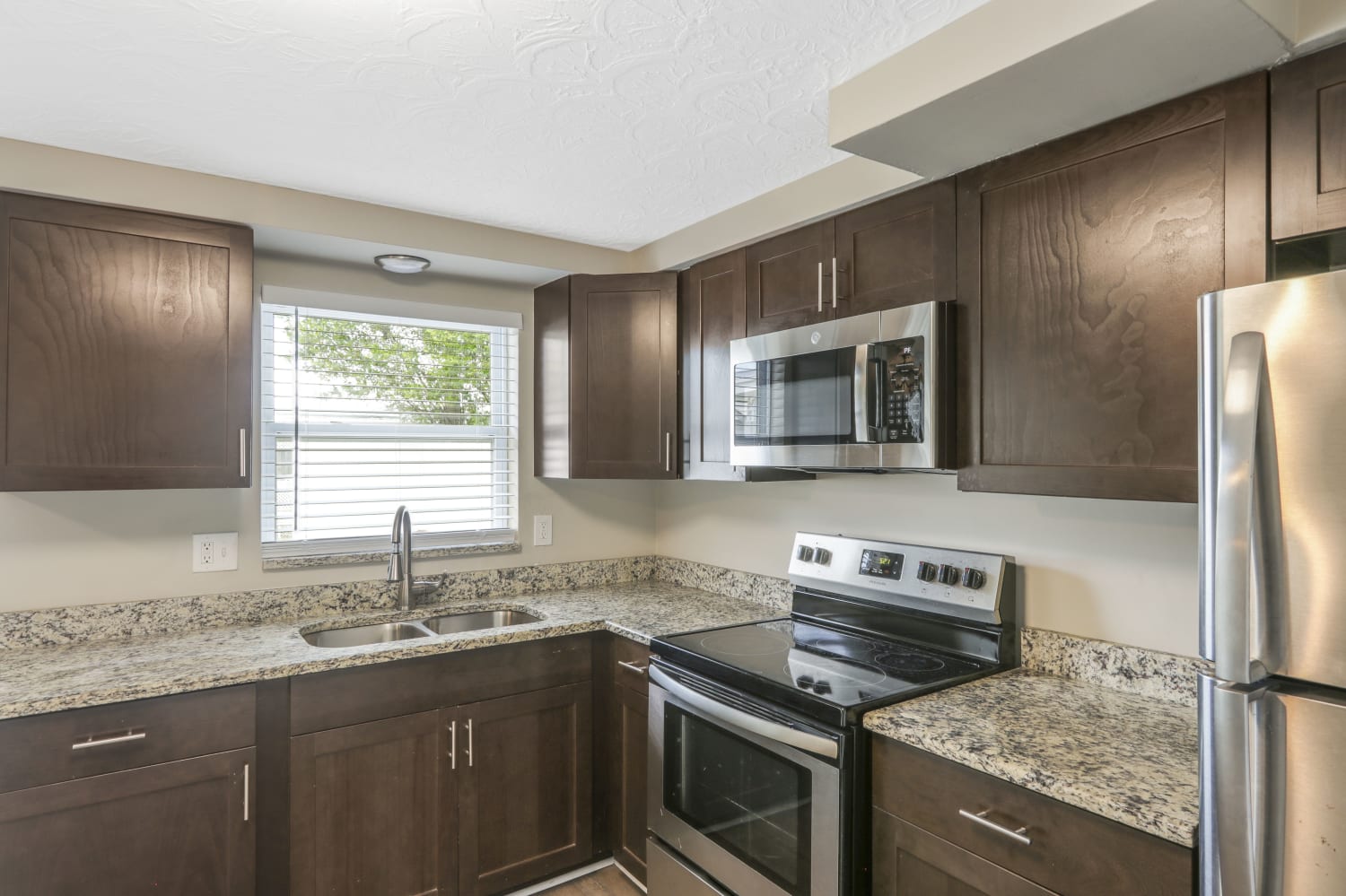 5131 Janice Ln, Holiday photo 10