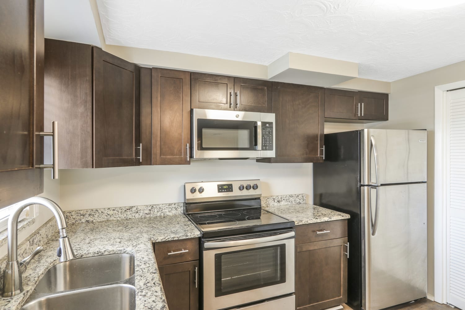 5131 Janice Ln, Holiday photo 9