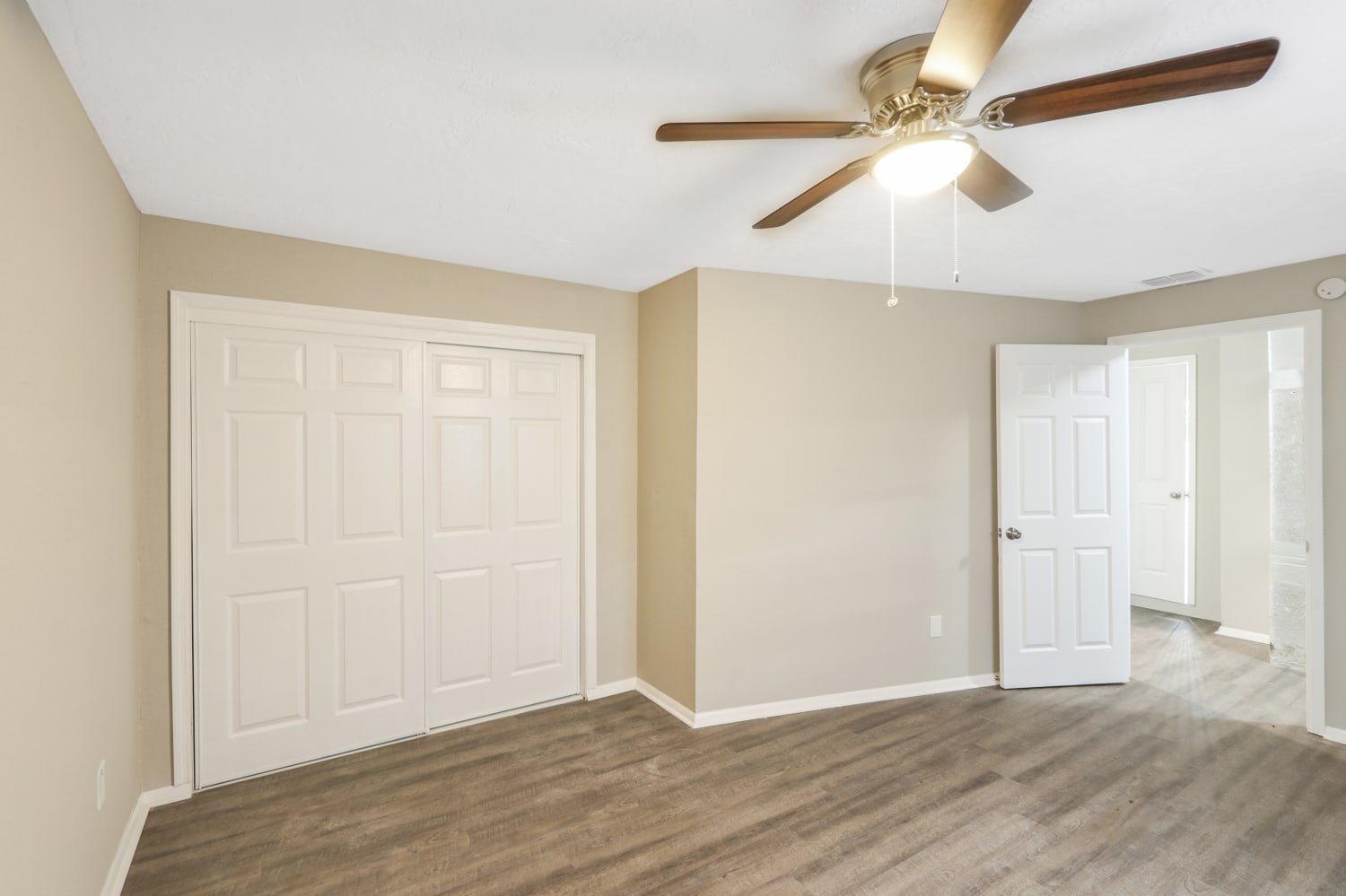 5131 Janice Ln, Holiday photo 18