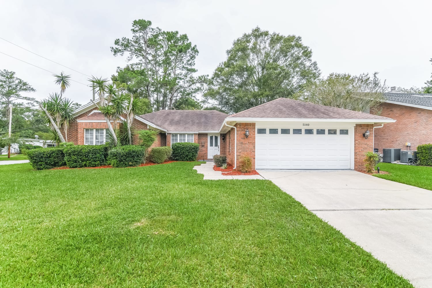 Front of 5140 Harbor Point Cir, Jacksonville, FL
