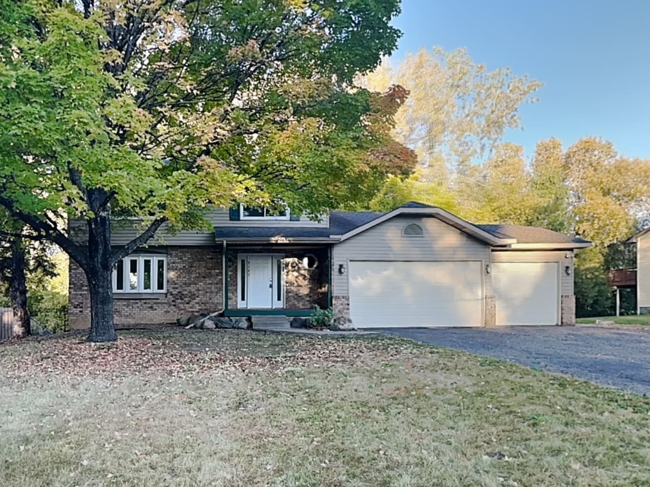 Front of 5145 Larch Ln N, Minneapolis, MN