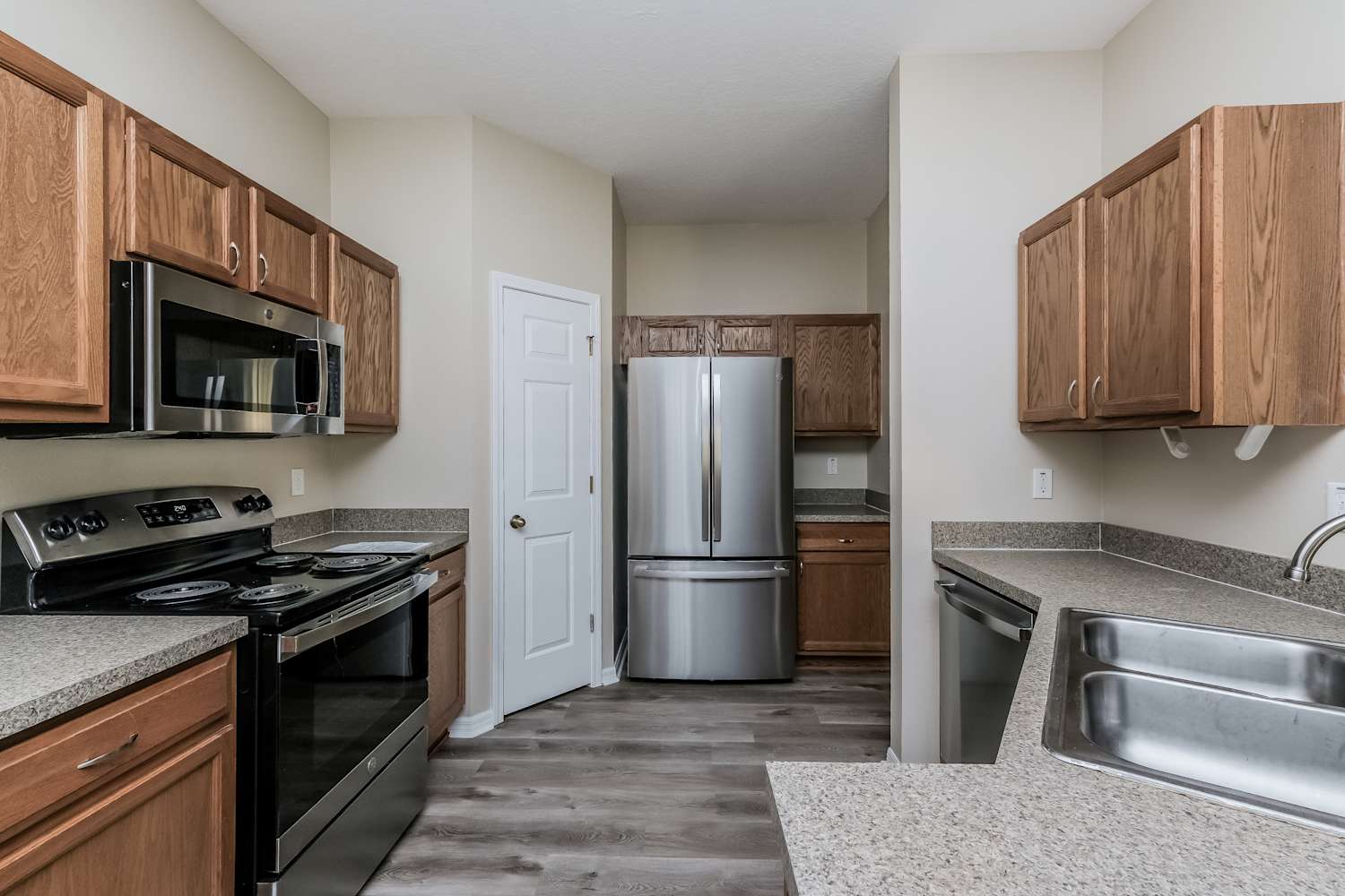 5152 Blue Roan Wy, Wesley Chapel photo 7