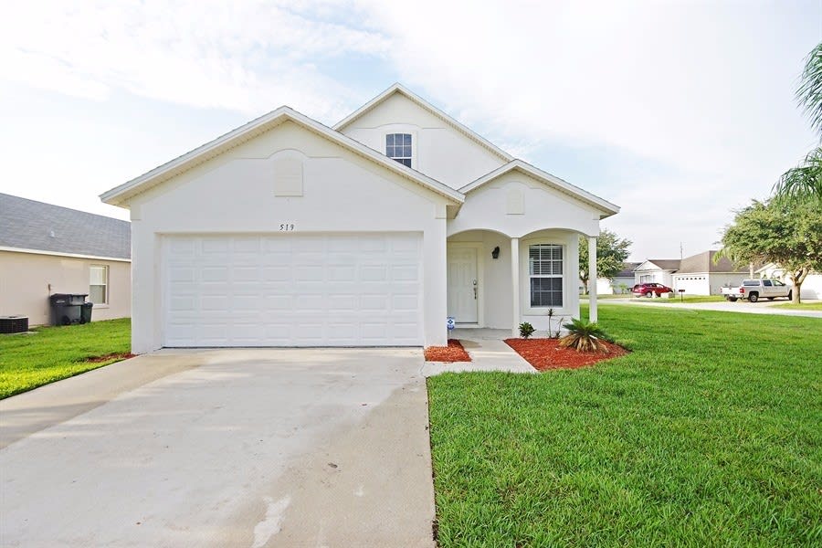 519 Sonja Cir, Davenport photo 1