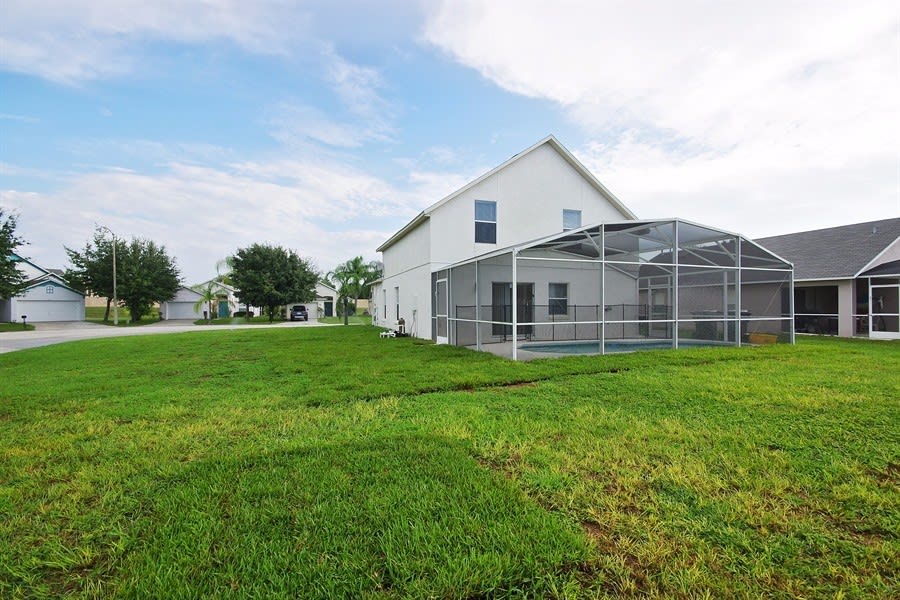 519 Sonja Cir, Davenport photo 14