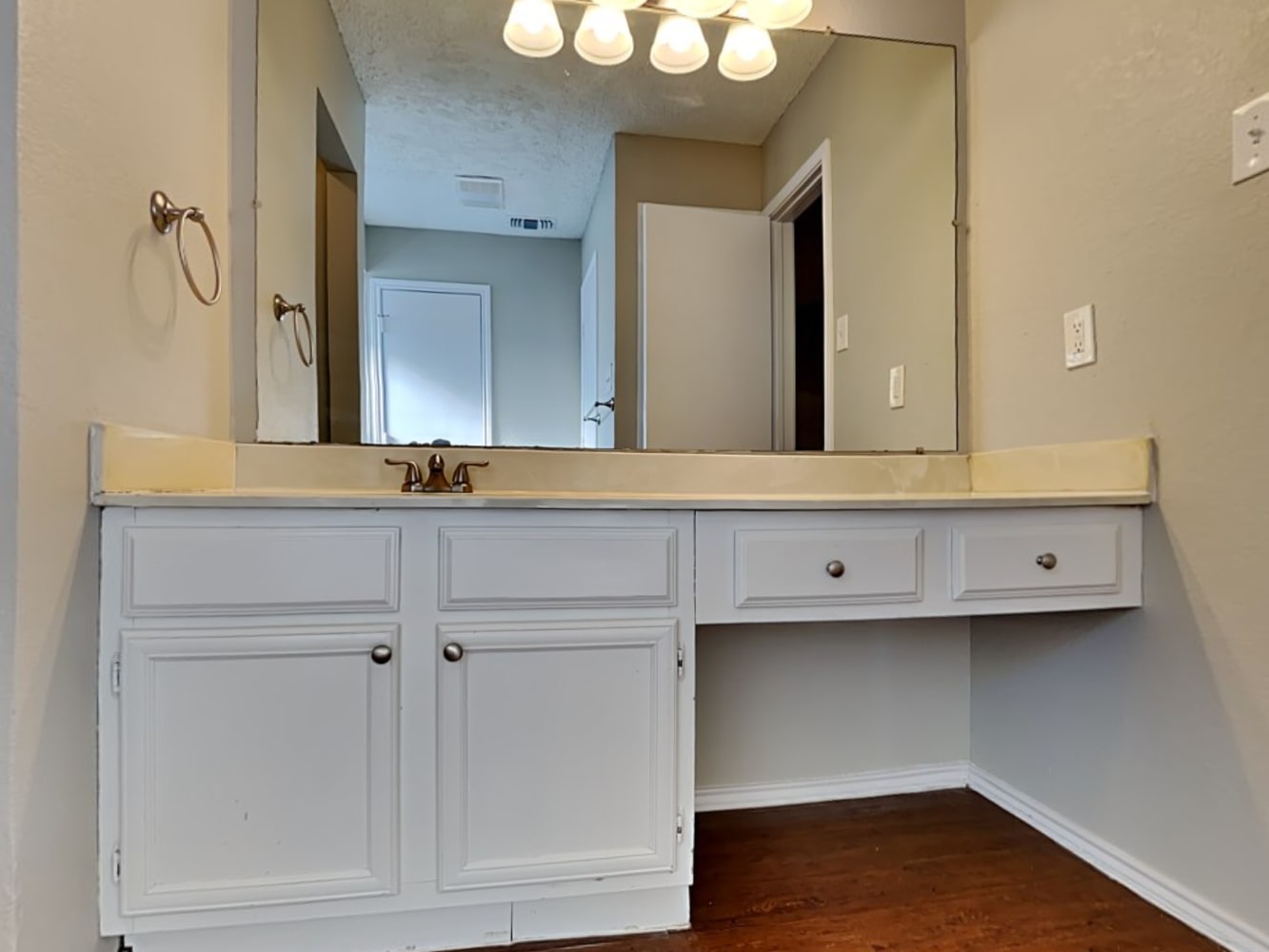 519 Thomas, Seagoville photo 16