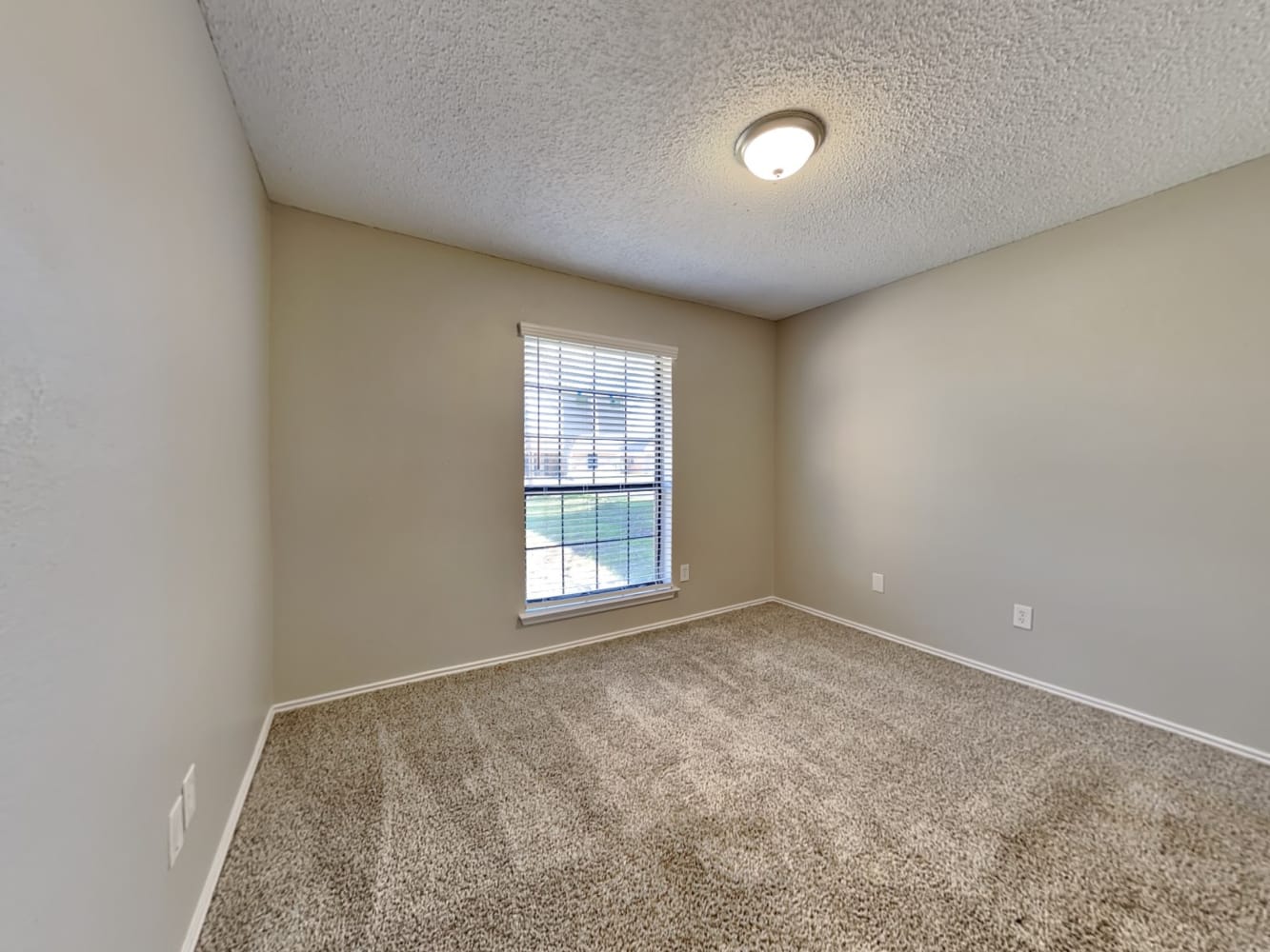 519 Thomas, Seagoville photo 14