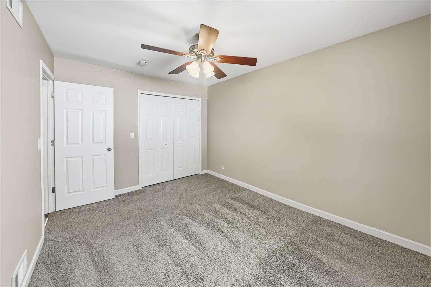 5192 Greentree Rd, Oak Forest photo 10