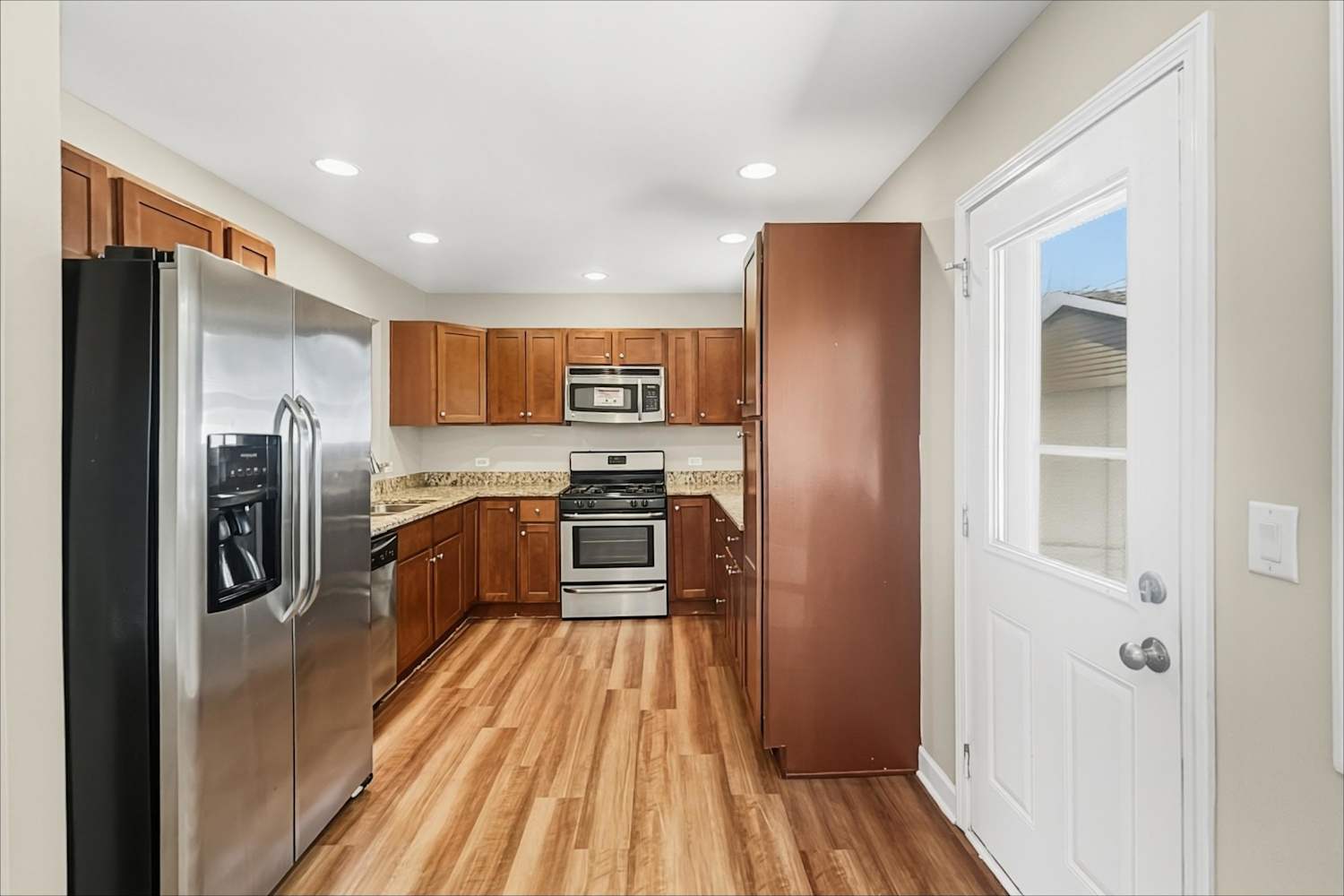 5192 Greentree Rd, Oak Forest photo 9