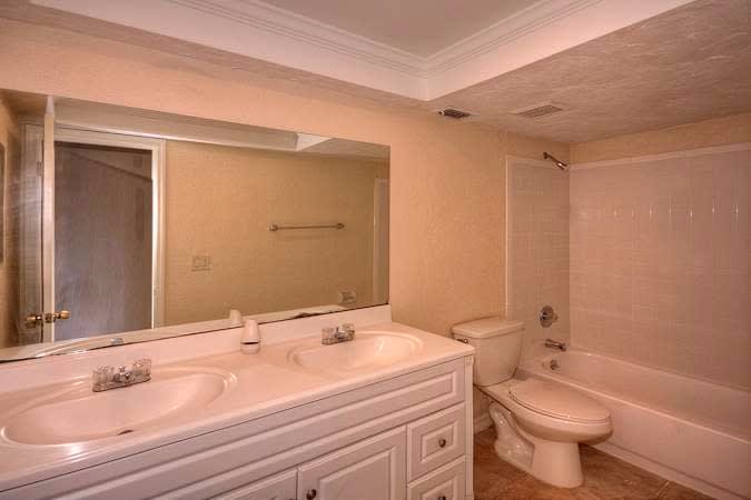 520 Mahogany Dr, Seffner photo 9
