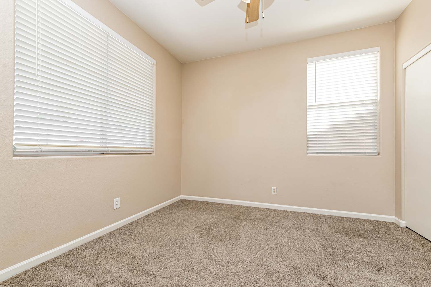 5201 Wapiti Point Ct, Las Vegas photo 14
