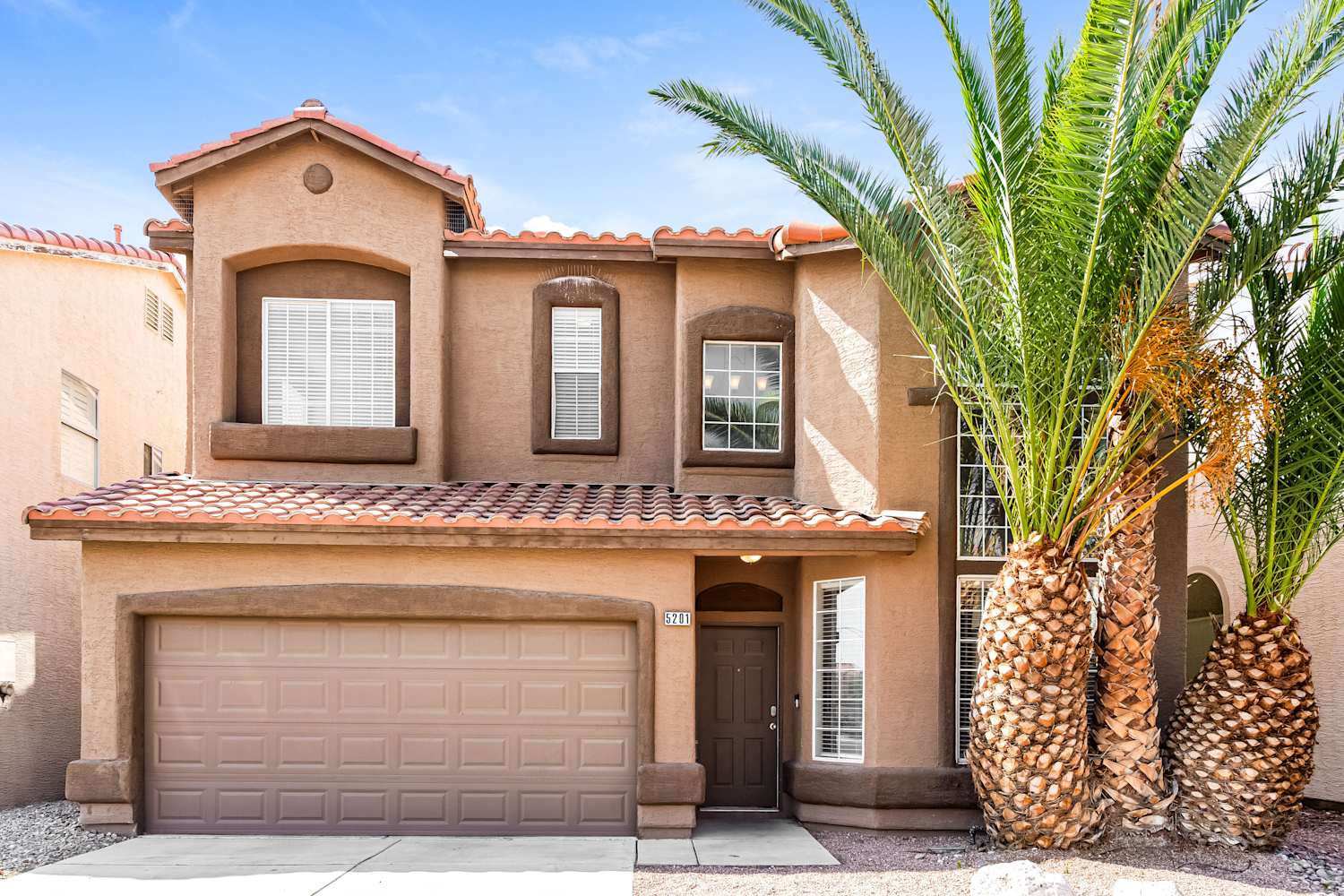 5201 Wapiti Point Ct, Las Vegas photo 1