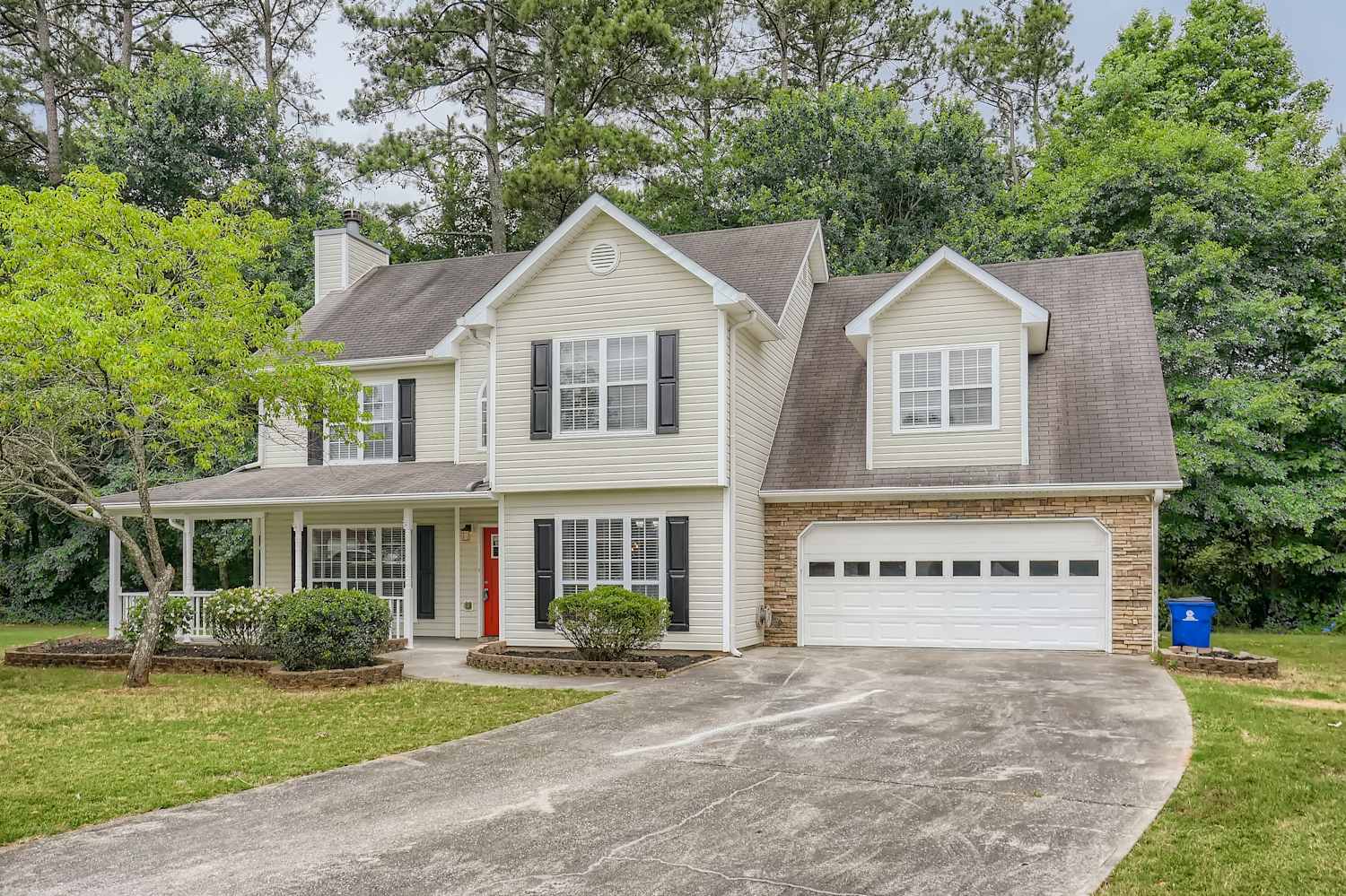 Front of 5208 Meadows Lake Pointe, Powder Springs, GA