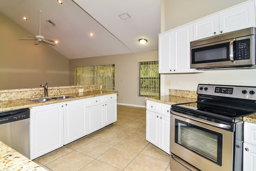 5215 NW 51st Ct, Coconut Creek photo 9