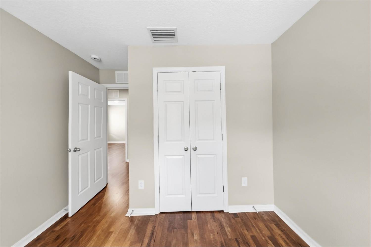 5216 Bannister Park Ln, Lithia photo 8