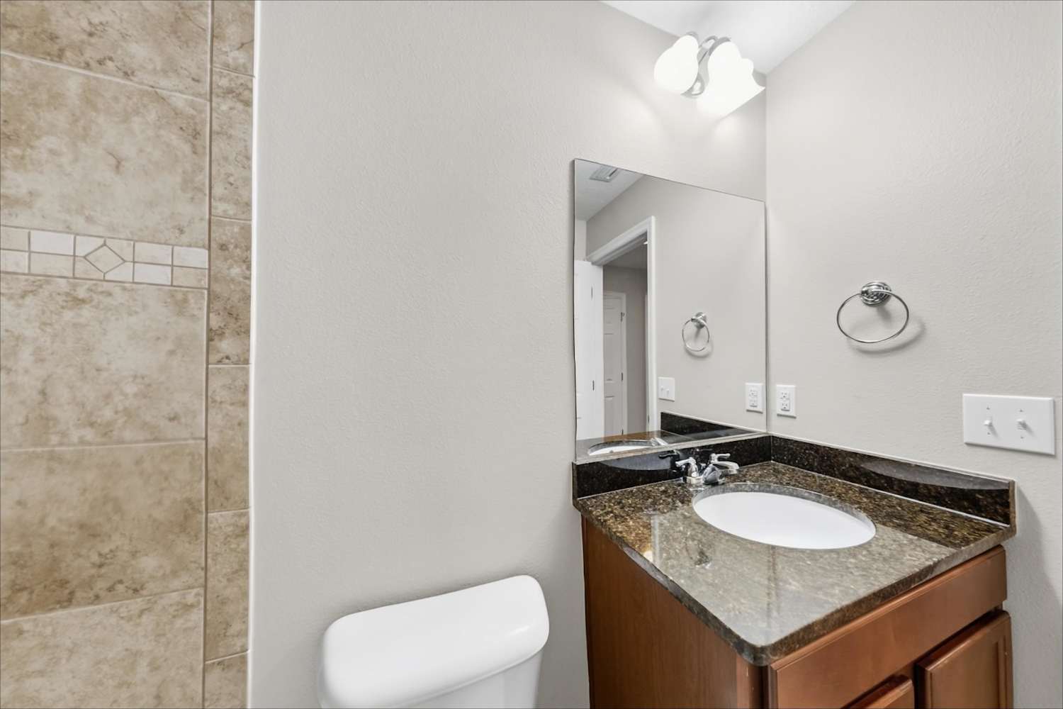 5216 Bannister Park Ln, Lithia photo 12