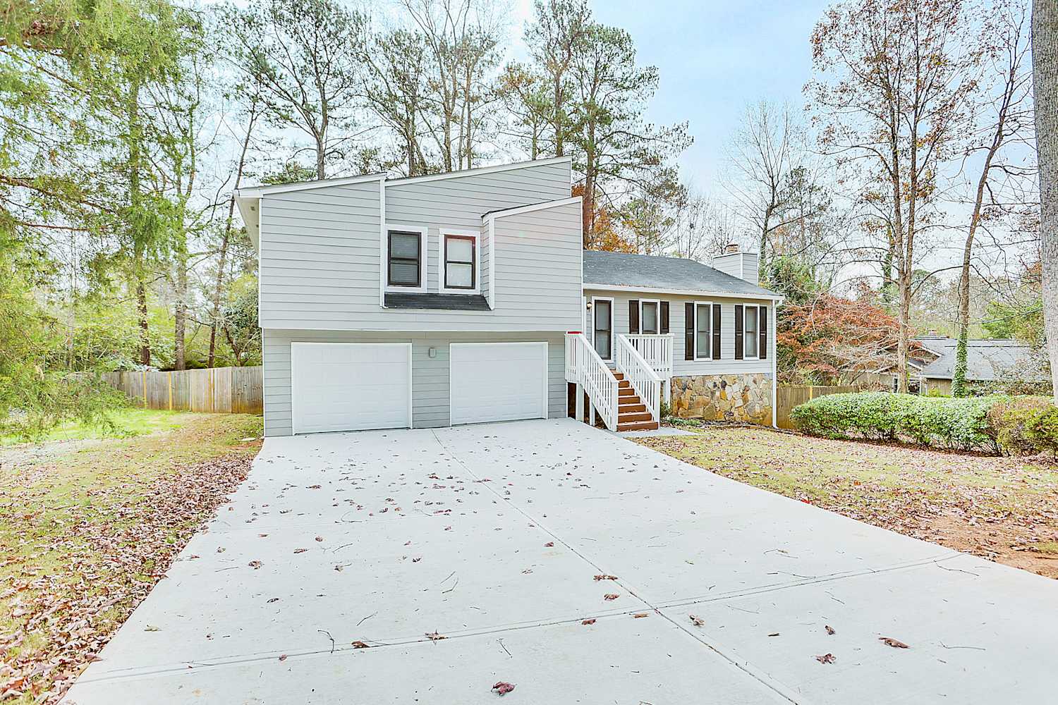 5218 Cumberland Way, Stone Mountain photo 1
