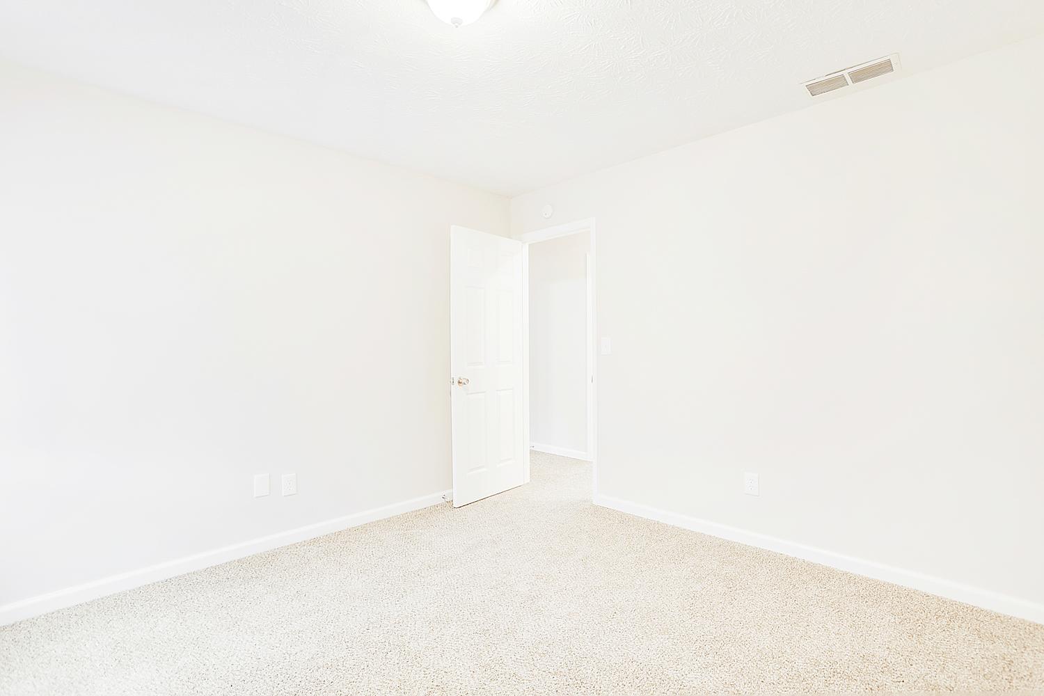 5218 Cumberland Way, Stone Mountain photo 13