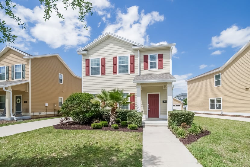 Front of 522 Southwood Way, Orange Park, FL