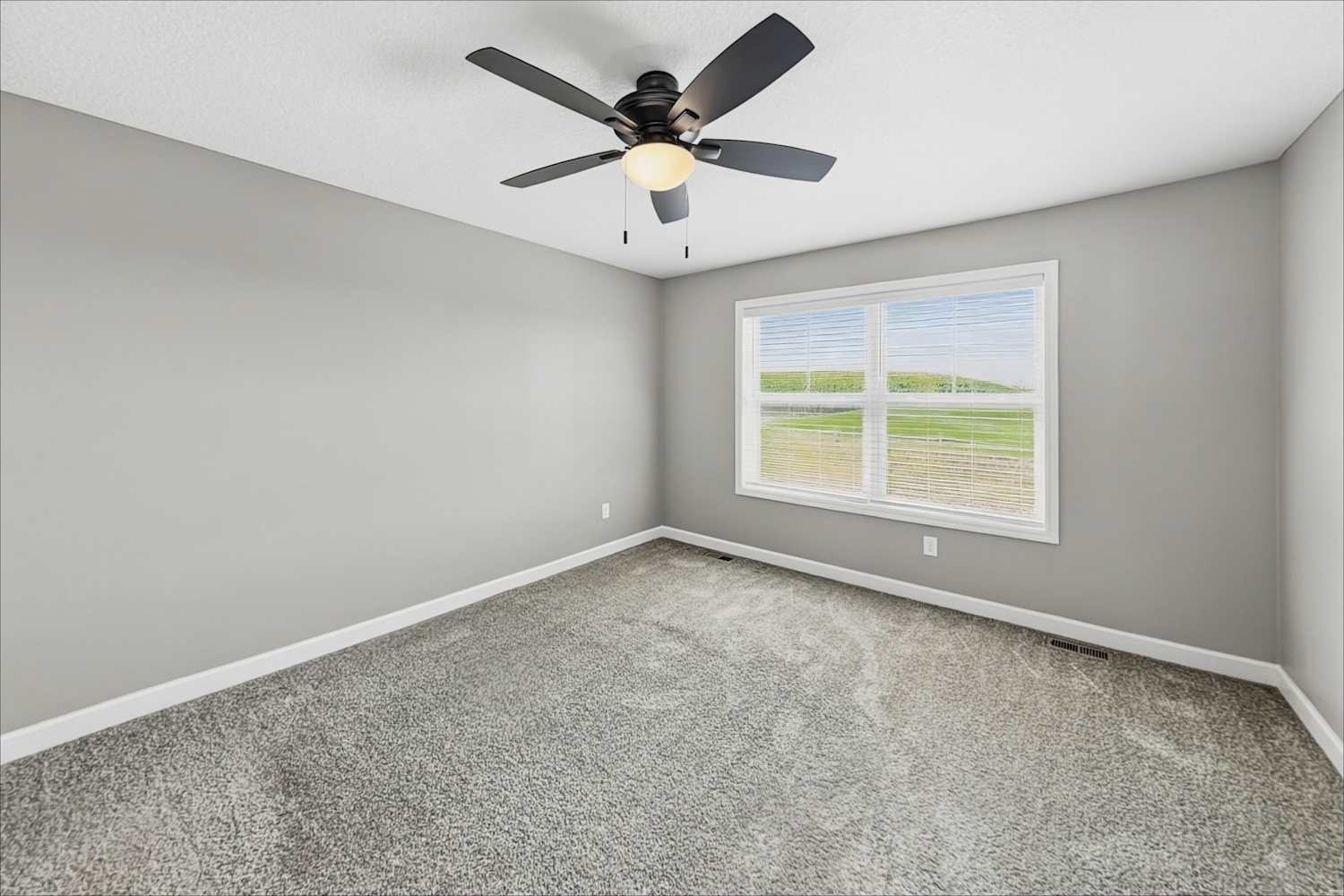 5225 Trotter Trl, Victoria photo 11