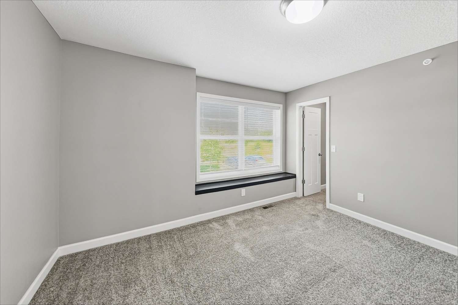 5225 Trotter Trl, Victoria photo 14