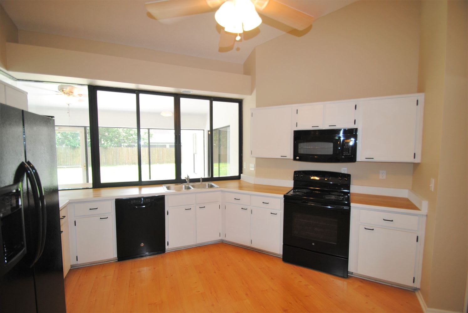 5233 Holden Rd, Cocoa photo 6