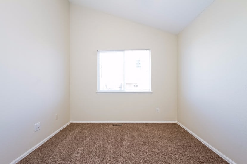 524 Fox Run Cir, Colorado Springs photo 9