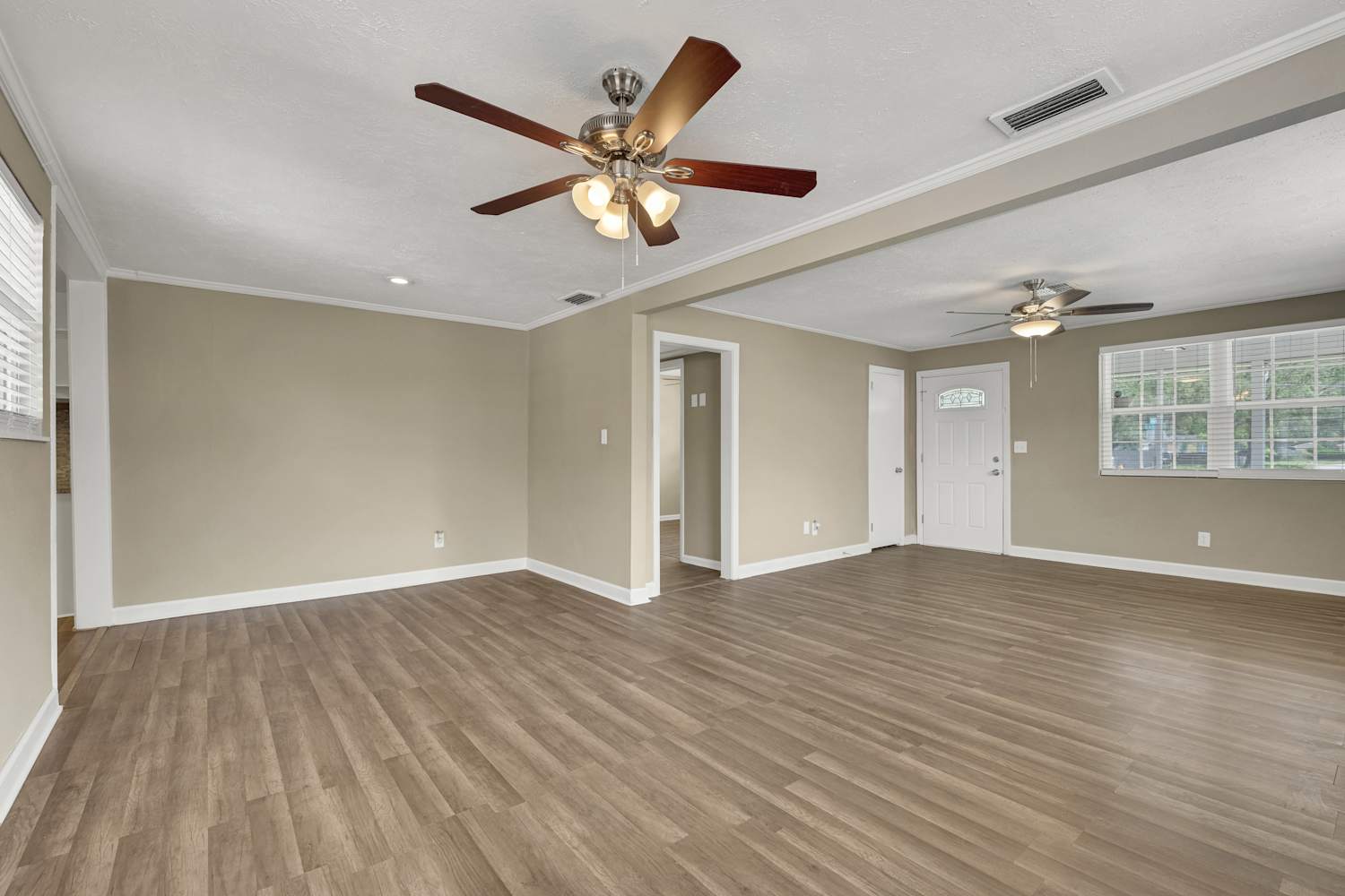 5279 Carder St, Jacksonville photo 11