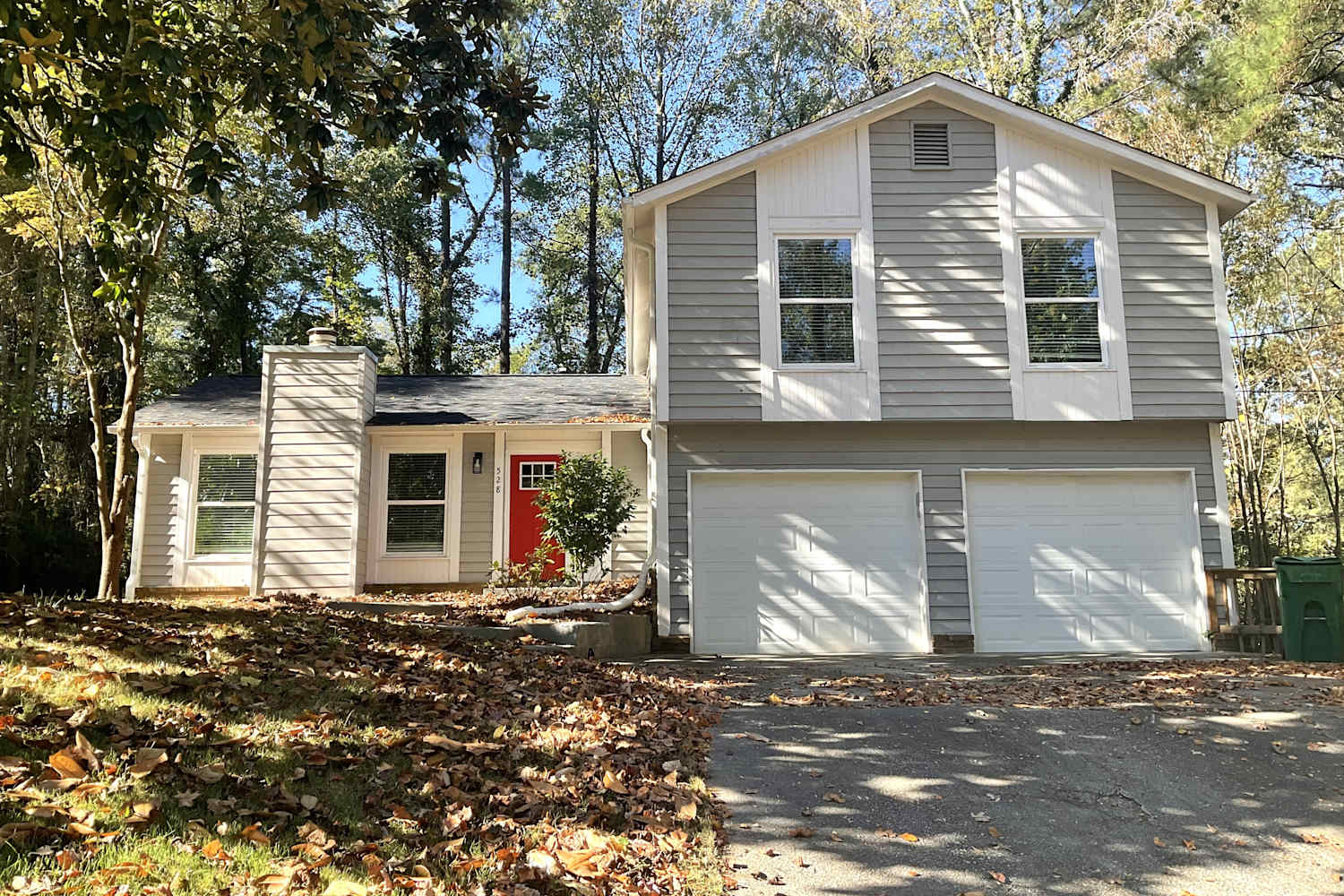 Front of 528 Rockborough Terrace, Stone Mountain, GA