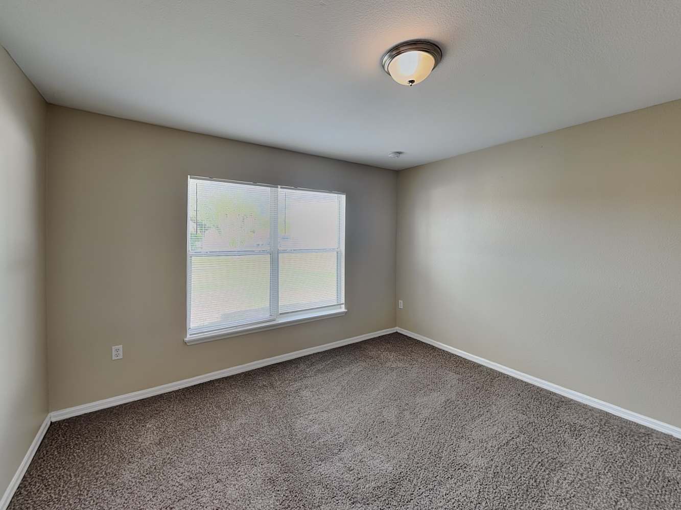 530 Peace Dr, Poinciana photo 10