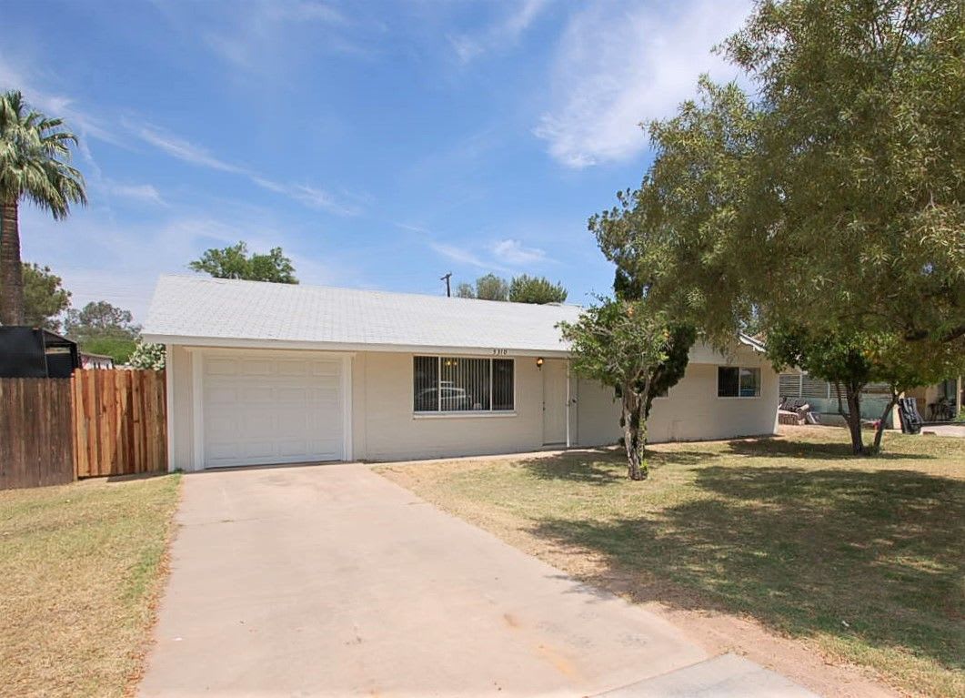 Front of 5310 E Cambridge Ave, Phoenix, AZ