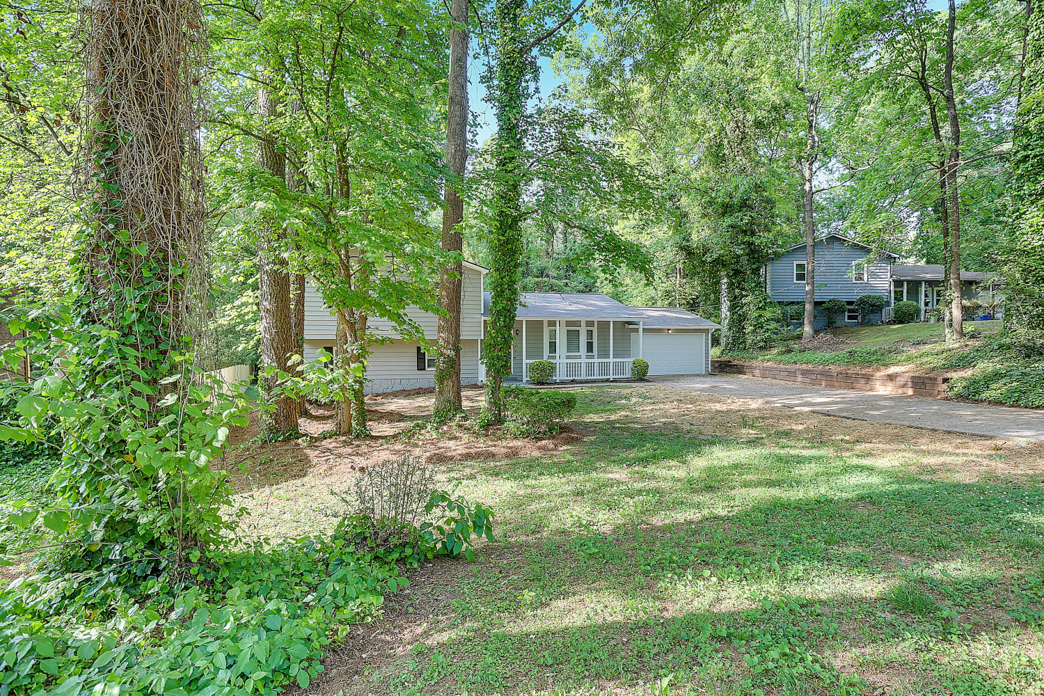 Front of 5318 Zachary Dr, Stone Mountain, GA